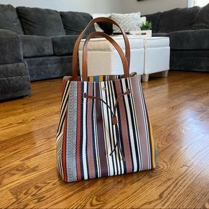 EUC Leather Tory Burch handbag👜